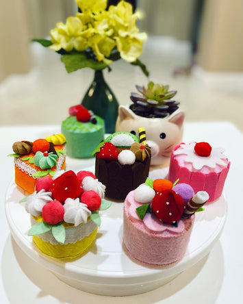 Cupcakes Felt Play Food Set